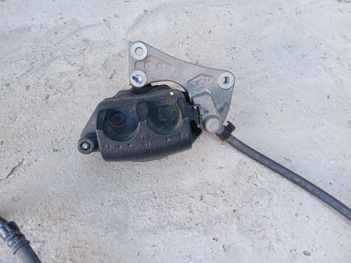 Caliper De Freno  Delantero Honda Cb 300f  Original 1