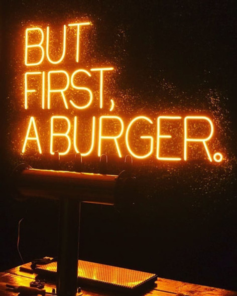 Cartel But First A Burger En Neón Led - Deco - Luminoso 1