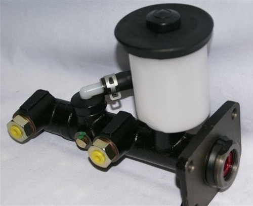 Bomba Freno (15/16) Bgf Toyota Hilux 1979-1981 0