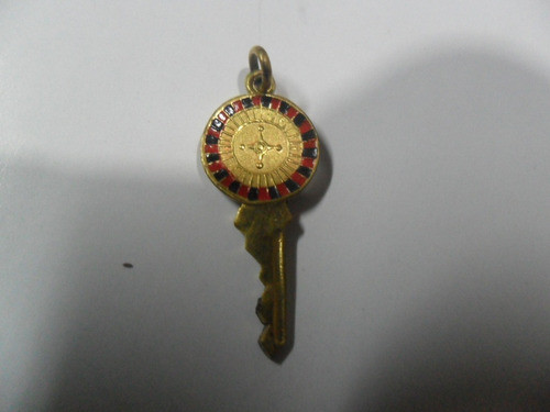 Ruleta Casino Llave Colgante Llavecita Miniatura Dorada 0