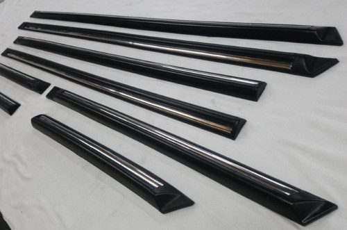 Ford Falcon Baguetas Negras Con Vira Plateada Molduras 8 Pzs 1