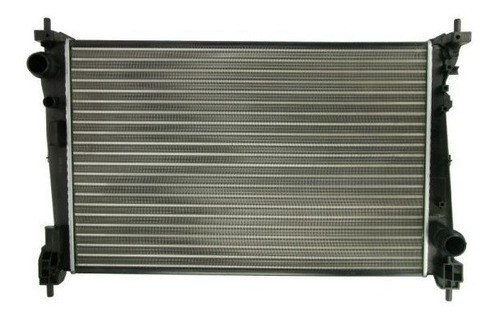 Radiador Agua -tyc- Fiat Punto Elx 1.4cc 2008-12 (118322) 0