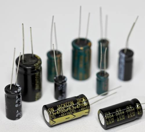 Capacitor Electrolitico 5600x6.3v 105º X20u Low Esr High Tec 1