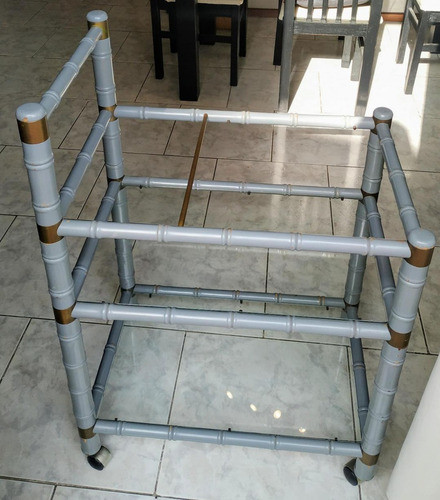 Mesa Ratona Portabotellas De Madera Y Vidrio 1