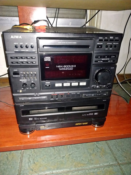 Aiwa NSX-800 MKII Mini Component System | Original Speakers | AUX & AM/FM Working (Used)