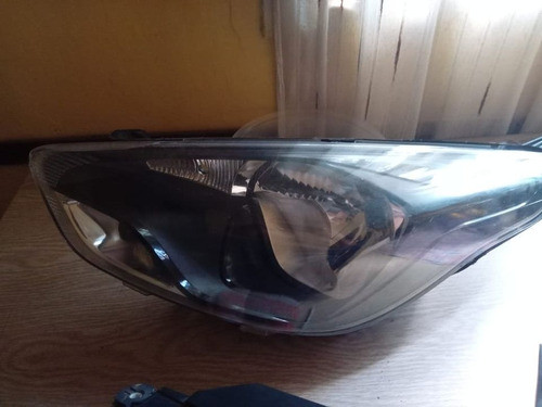 Faros Ford Ka  Isq Y Derec Mod 2016/2018 Marca Housing Black 1