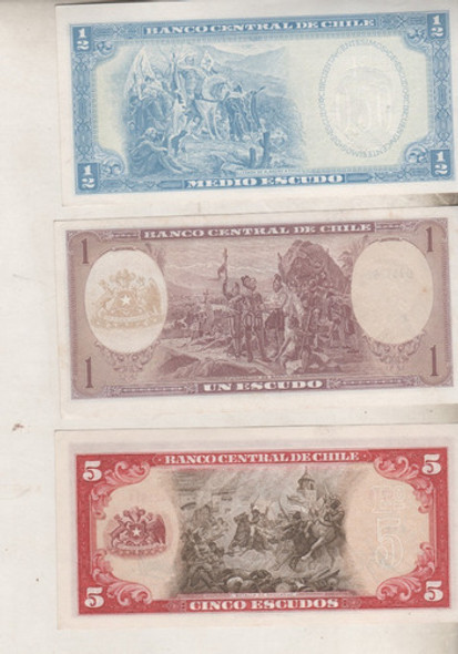 3 Billetes * Chile * ( 1/2 - 1 - 5 - Escudos ) Años 50 1 3 Billetes * Chile * ( 1/2 - 1 - 5 - Escudos ) Años 50 1
