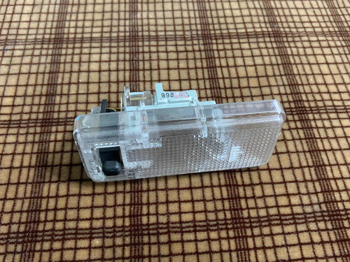 Plafón Luz Interior Baúl Original Nissan Xtrail 08+. 0