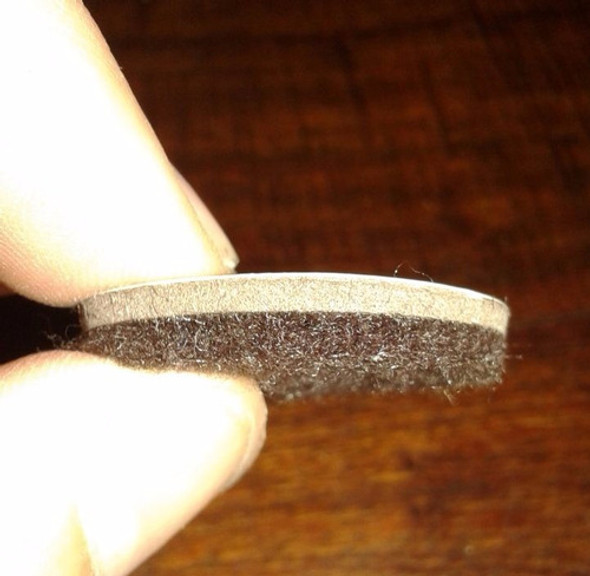 Fieltro Y Goma Adhesivo 3x80cm Espesor 4mm Protector Pisos 1 Fieltro Y Goma Adhesivo 3x80cm Espesor 4mm Protector Pisos 1