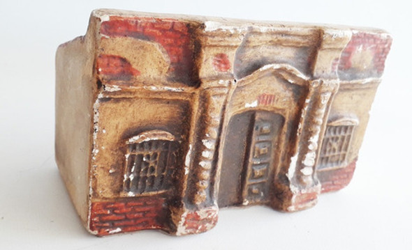 Antigua Alcancía La Casa De Tucumán - 13,5 X 8,5 X 7 Cm - Cw 0