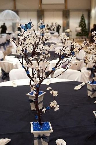 Centro De Mesa Con Ramas Naturales . 0