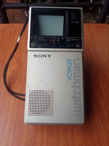 Mini Tv Sony Watchman Vintage Pantalla 2  Japan De Coleccion 0