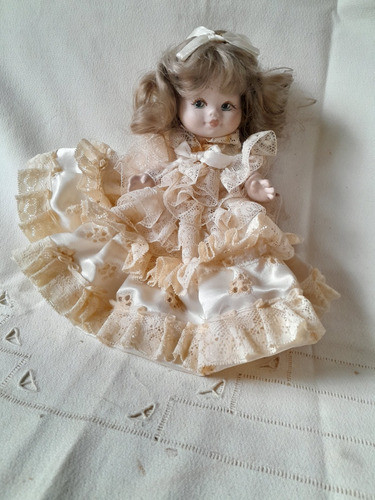 Muñeca De Porcelana Colección 0