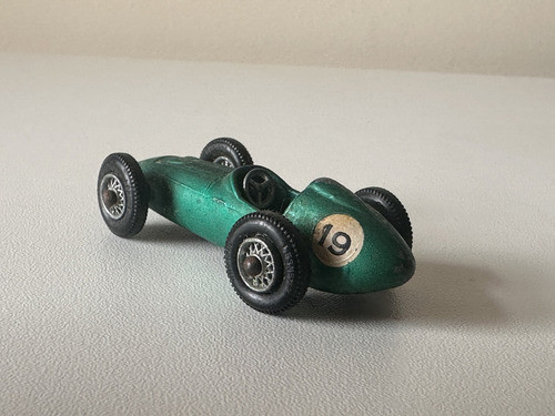 Matchbox Aston Martin Dbr 5 By Lesney 0
