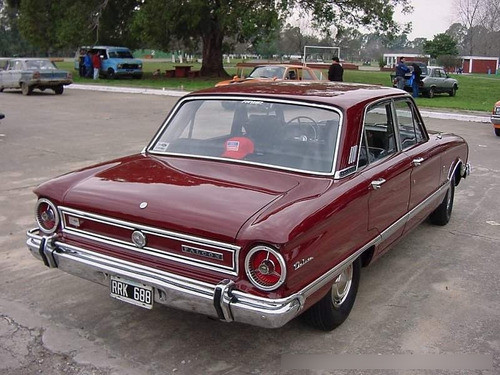 Insignia Ford Falcon Placa Falcon De Baul  Modelo 1970 71 72 1