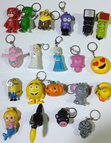 Llavero Con Luz Y Sonido Personajes Y Animales 0
