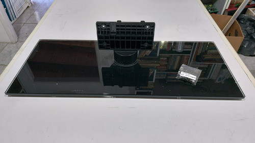 Base Tv Hitachi Cdh-le40smart04 C/tornillos 1021-39e36000-pa 0