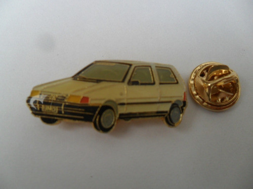 Pin Fiat Uno Sevel Insignia Publicitario Agencia Concesionar 1