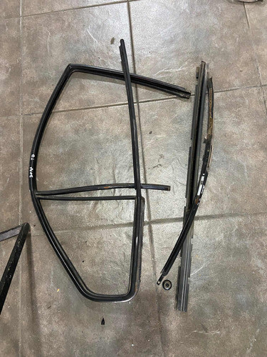 Coliza Burlete Volkswagen Bora Original Trasero Derecho 1