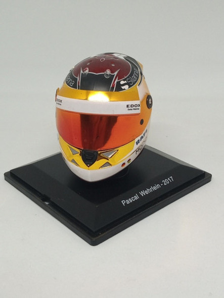 Casco Pascal Wehrlein 2017  1:5 Spark 176 1