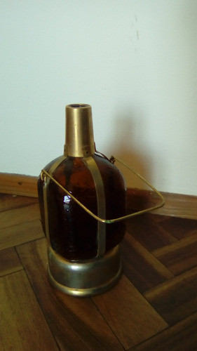 Botella Antigua Con Caja De Música En La Base 1