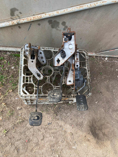 Pedalera Nissan Tiida 0