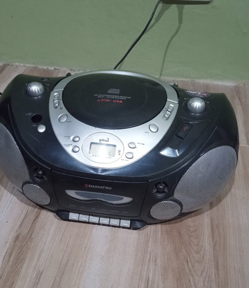 Reproductor Radio Am/fm Dahiatsu Con Detalles 0 Reproductor Radio Am/fm Dahiatsu Con Detalles 0
