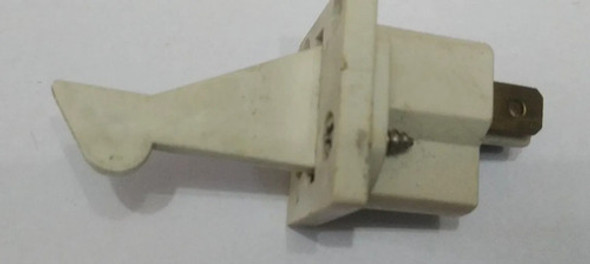 Interruptor Puerta Heladera Electrolux Dc300 Dc440 2ºversion 1