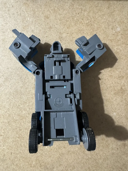 Vintage 1980s Transformers Bat Robot Turbo by Estrela – Blue/Black (Used) Vintage 1980s Transformers Bat Robot Turbo by Estrela – Blue/Black (Used)