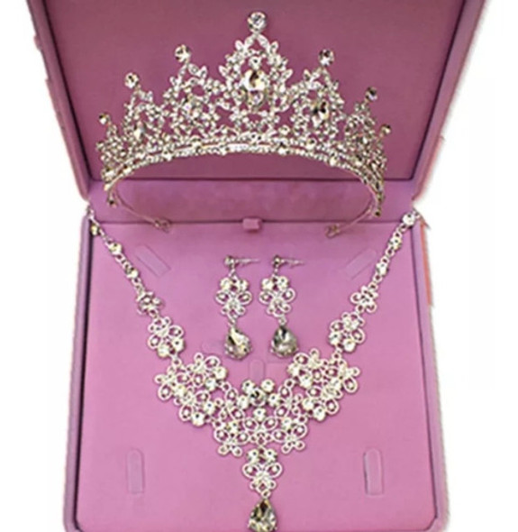 Conjunto Nupcial, Quinceañeras, Concursos. No Incluye Estuch 0 Conjunto Nupcial, Quinceañeras, Concursos. No Incluye Estuch 0