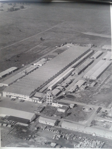 Mercedes Benz Fotos Planta González Catán Y Hidropropulsora 0