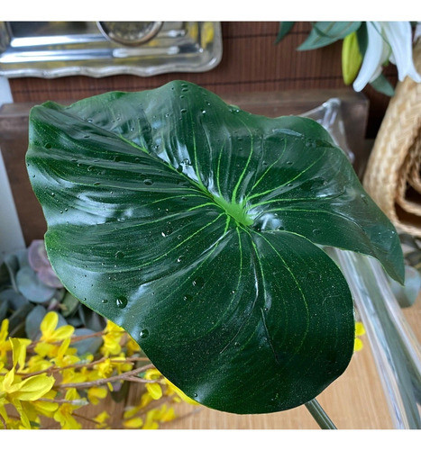 Vara Artificial De Hoja De Cala Con Gotas De Rocío 1