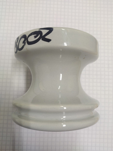 Aislador Roldana Cerámico 75x80 0