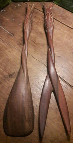 Antiguo Par Cubiertos De Servir, Tallados A Mano, Cedro. 1