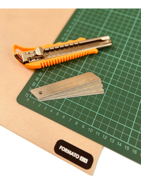 Cutter 18mm Con Freno + 10 Hojas Repuesto 0 Cutter 18mm Con Freno + 10 Hojas Repuesto 0