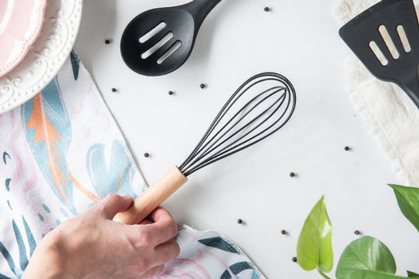 Batidor De Silicona Negro Mango De Madera 23cm 1