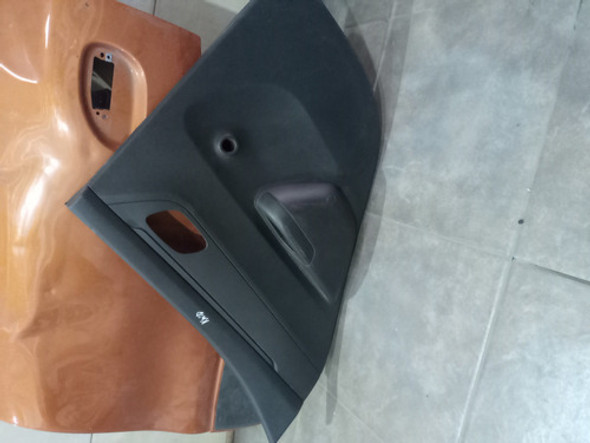 Tapizado De Puerta Trasera Renault Kwid 0