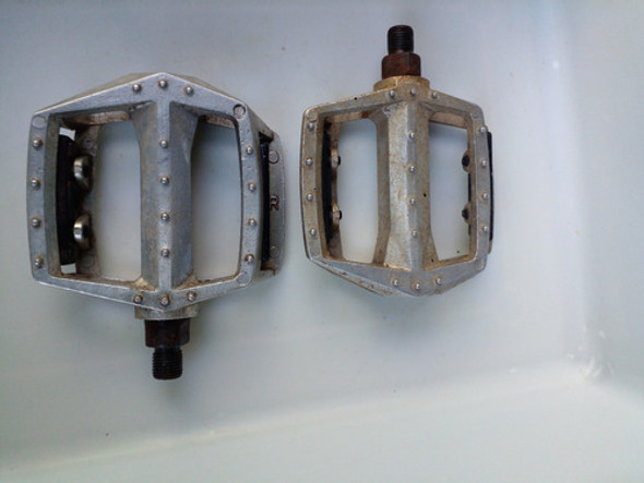 Pedales Plataforma Bici Playera Bmx Rosca 1/2 Alum Xeromo 0