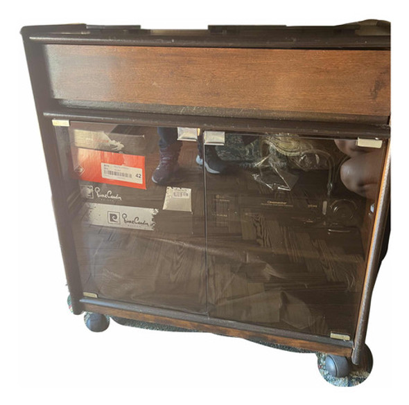 Mueble Con Vitrina Y Cajón 0