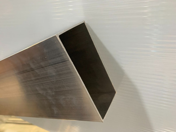 Perfil De Aluminio Tubo 100x50mm Natural - Largo X 6 Mts. 1 Perfil De Aluminio Tubo 100x50mm Natural - Largo X 6 Mts. 1