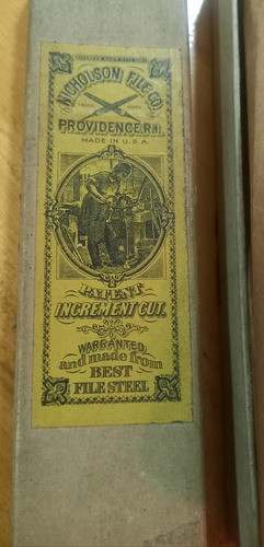 Caja Con 8 Limas Nicholson Triang. De 5  Finas Usa Antiguas 0