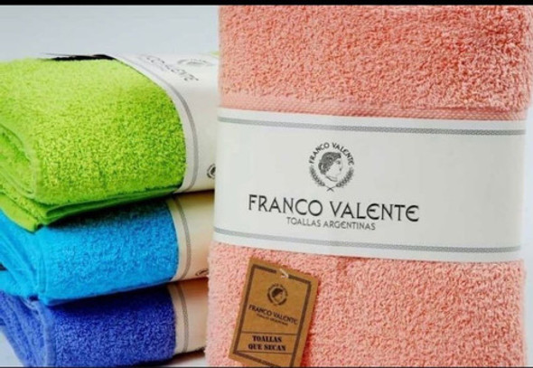 Juego De Toalla Y Toallón Franco Valente 500 Gramos 0