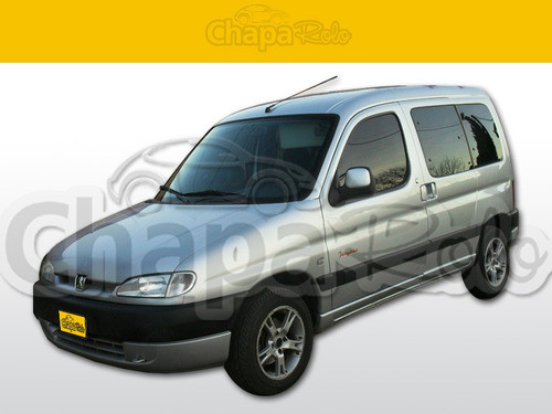 Pasarrueda Delant Plastico Importado P/ Peugeot Partner 04 I 1