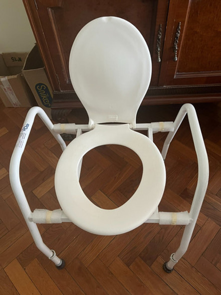 Eleva Inodoro Portatil Elevador Regulable C/respaldo Oferta 1