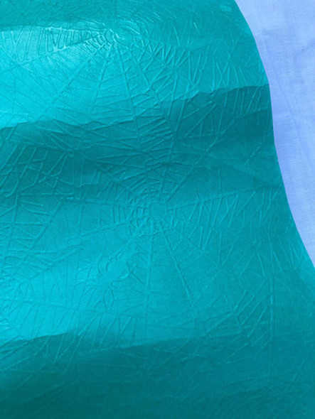 Papel Araña Plastificado Para Forrar Color Verde 43 X 55,5 1