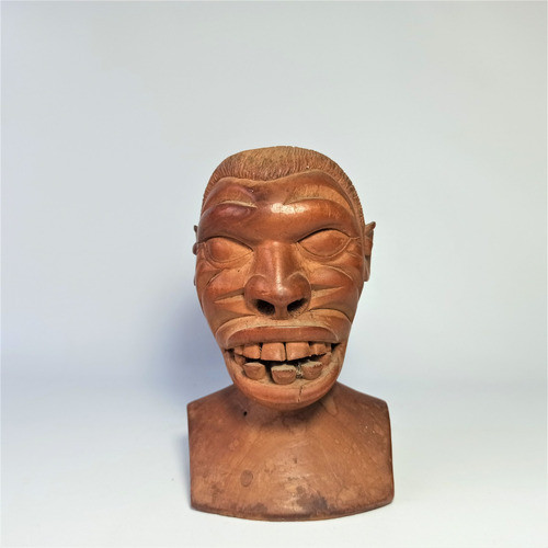 Talla En Madera Posiblemente De Origen Africana 0