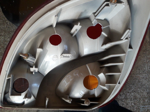 Faro Ford Fiesta Izquierdo Original 1