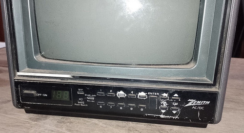 Tv Color Zenith G0930y Vintage Con Antena 1