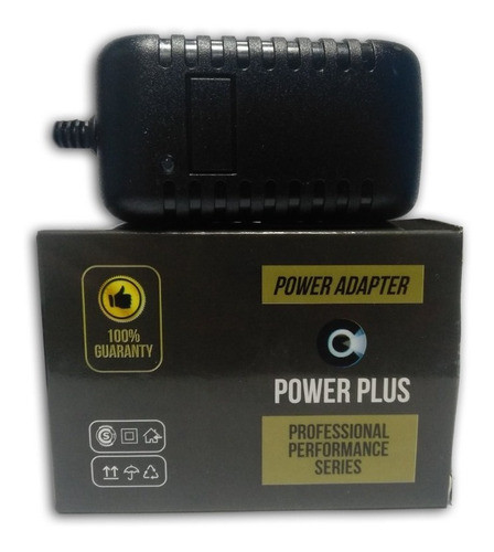 Fuente Switching 12v 2ah Plastica Plug 5.5x2.1mm 0