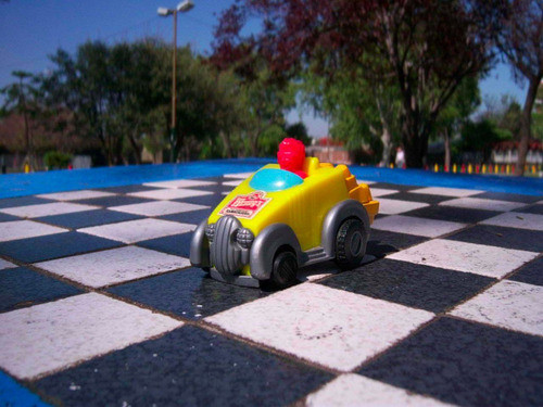 Papas Fritas Con Ruedas . Juguete De Wendy's 0